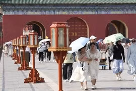 Trung Quốc cảnh báo nguồn cung điện mùa hè thắt chặt do nắng nóng