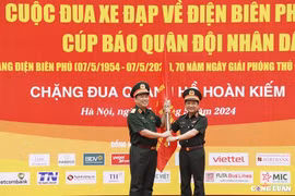 Khai mạc Cuộc đua xe đạp “Về Điện Biên Phủ - 2024, Cúp Báo Quân đội nhân dân”