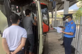 Tăng cường kiểm tra, xử lý vi phạm trong hoạt động kinh doanh vận tải bằng ô tô
