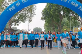 Tưng bừng giải đi bộ "Phụ nữ Thủ đô khỏe - đẹp" lần thứ I năm 2024