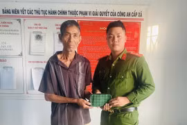 Gia Lai: Nhặt được gần 30 triệu đồng, người nông dân nghèo nhờ Công an tìm người đánh rơi