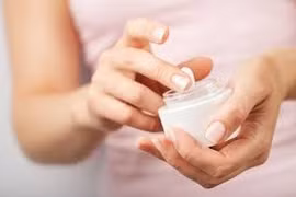 Đăng ký một đằng, sản xuất một nẻo, hai mỹ phẩm bị yêu cầu thu hồi