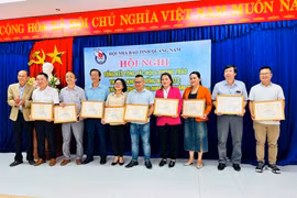 Hội Nhà báo tỉnh Quảng Nam khen thưởng nhiều tập thể, cá nhân có thành tích tiêu biểu