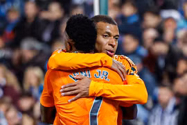 Mbappe lập công, Real Madrid phả hơi nóng vào gáy Barca