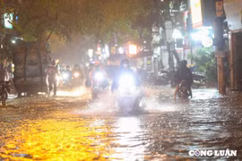 Tỉnh Thừa Thiên Huế đang mưa lớn, có nơi trên 400mm, cảnh báo thiên tai dễ xảy ra