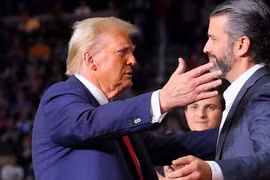 Con trai của ông Trump được cho rằng đang giúp cha chọn nội các Mỹ