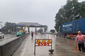 Rút nhân sự tại trạm thu phí, mở barie để đảm bảo an toàn trước bão số 3