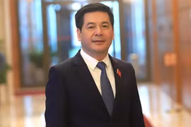 Thủ tướng Chính phủ giao nhiệm vụ mới cho Bộ trưởng Bộ Công Thương Nguyễn Hồng Diên