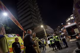 Houthi tấn công Tel Aviv bằng máy bay không người lái