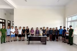 Bắt 17 đối tượng ghi số lô, số đề với số tiền giao dịch 430 triệu đồng/ngày