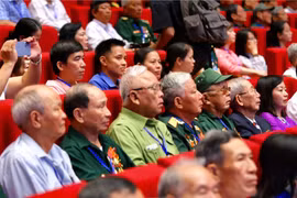 Đề xuất tặng quà cho ngươi có công với cách mạng trong dịp Tết 2025