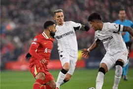 Thắng đậm Leverkusen, Liverpool lên ngôi đầu Champions League