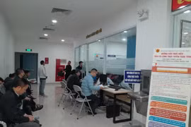 Hà Nội: Tiếp tục ủy quyền thủ tục cấp đổi Giấy phép lái xe cho quận, huyện đủ điều kiện