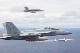 Mỹ đồng ý trang bị vũ khí tiên tiến cho F-16 của Ukraine