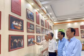 Hành trình “về nguồn” của hội viên, nhà báo tỉnh Quảng Trị