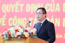Ông Nguyễn Hoàng Giang được phê chuẩn giữ chức vụ Chủ tịch UBND tỉnh Quảng Ngãi