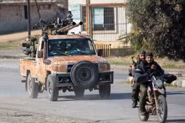Những dấu hỏi phía sau cuộc nội chiến kéo dài 13 năm ở Syria