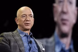 Tài sản của Jeff Bezos hiện tại là bao nhiêu?