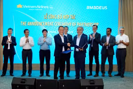 Vietnam Airlines hợp tác Amadeus triển khai hệ thống phục vụ hành khách mới