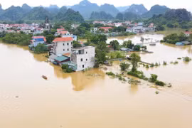 Hà Nội: Nhiều xã tại huyện Mỹ Đức vẫn ngập sâu, một số nơi chưa có điện