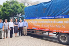 Báo Giao thông lập cầu vận chuyển miễn phí hàng cứu trợ đồng bào bị lũ lụt