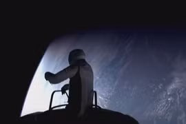 Hai phi hành gia tư nhân của SpaceX đã đi bộ ngoài không gian