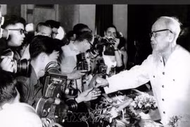 Nhiệm vụ của báo chí là phục vụ Nhân dân, phục vụ cách mạng