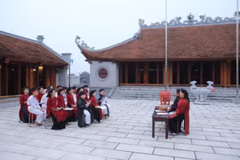 Nếu giới trẻ quay lưng, âm nhạc truyền thống đã lụi tàn…