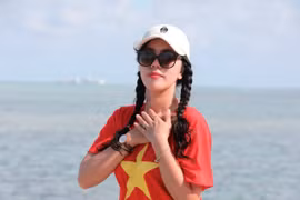 Nhà báo Dương Ngân - Báo Đầu tư: Nhớ lắm Trường Sa ơi!
