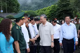 Chủ tịch nước Tô Lâm thăm và dâng hương tại Khu di tích quốc gia đặc biệt Pác Bó