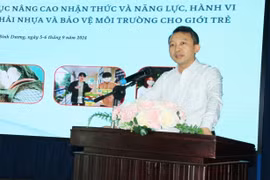Tập huấn nâng cao nhận thức giới trẻ về giảm rác nhựa
