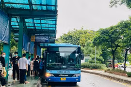 Từ ngày 1/11, Hà Nội sẽ thực hiện tăng giá vé xe buýt