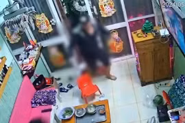 Công an điều tra vụ người đàn ông xông vào nhà chém người