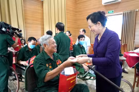 Hà Nam: Trên 16,4 tỷ đồng thăm hỏi, tặng quà người có công dịp kỷ niệm 77 năm Ngày Thương binh - Liệt sĩ