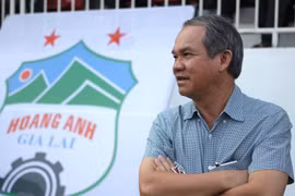 Chứng khoán 11/1: Cổ phiếu ngân hàng sẩy chân, bầu Đức “tàu lượn” chóng mặt