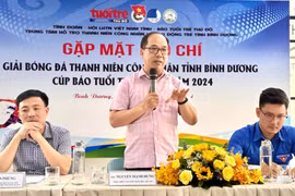 Giải bóng đá dành cho thanh niên công nhân ở Bình Dương