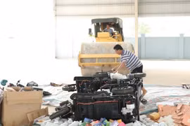 Ninh Bình tiêu hủy hàng hóa vi phạm hành chính bị tịch thu có trị giá trên 1 tỷ đồng