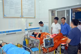 73 công nhân may bị ngộ độc thực phẩm sau bữa ăn trưa tại Nghệ An