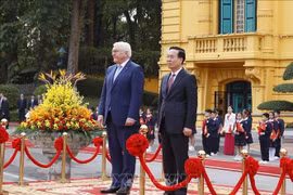 Chủ tịch nước chủ trì lễ đón trọng thể Tổng thống Cộng hòa Liên bang Đức