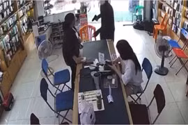 Đã bắt kẻ dùng súng giả uy hiếp 2 cô gái, cướp tài sản ở Nghệ An