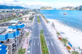 Thành phố Cẩm Phả (Quảng Ninh): Những bãi tắm kết nối du lịch vùng