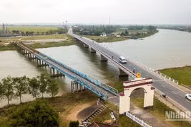 Báo Nhân Dân tổ chức chương trình nghệ thuật đặc biệt 'Vĩ tuyến 17 – Khát vọng hòa bình'
