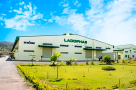 2 năm liền chìm trong thua lỗ, Dược Lâm Đồng (LDP) lại vừa bị UBCKNN xử phạt