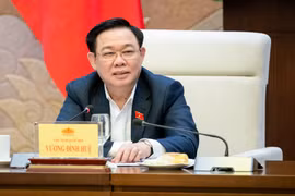 Xây dựng chính sách đặc thù, vượt trội để phát triển công nghiệp quốc phòng, an ninh