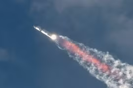 Tàu Starship 'mất tích' trên đường trở về Trái đất