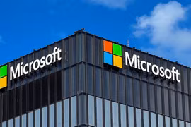 Microsoft gặp sự cố diện rộng, gián đoạn Outlook và Teams trên toàn cầu