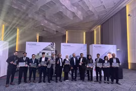 Ứng dụng BIM thiết kế cao tốc Hữu Nghị - Chi Lăng mang về Giải Nhất sáng tạo cho doanh nghiệp Việt