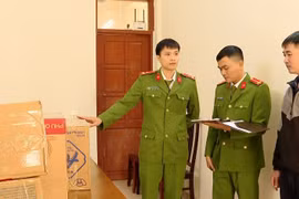 Phát hiện, bắt quả tang đối tượng tàng trữ 95 kg pháo trái phép ở Ninh Bình