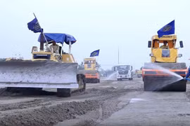 Các dự án giao thông Hà Nội chạy đua tiến độ ngày Tết Giáp Thìn 2024