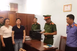 Bắt cặp vợ chồng bôi nhọ, xúc phạm cán bộ, lãnh đạo của nhiều cơ quan